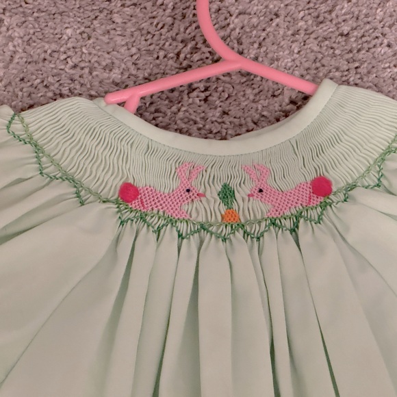 Easter smocked romper bubble - Picture 2 of 4